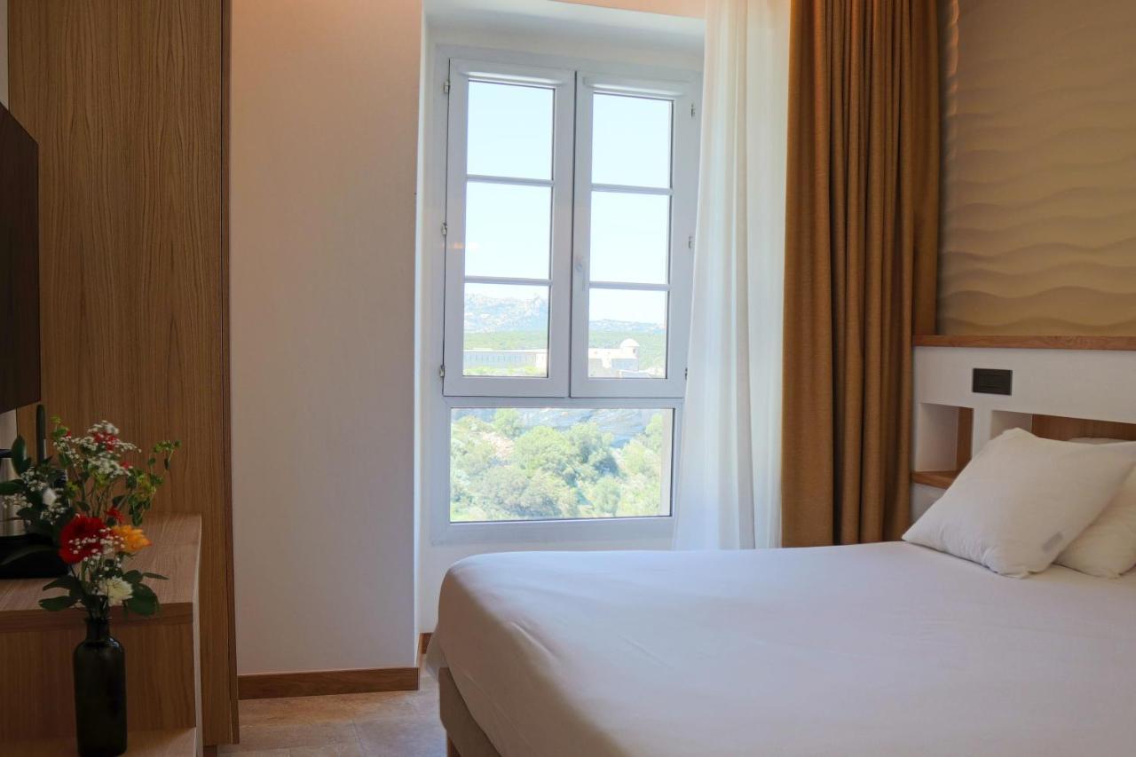 Le Royal Hotel Restaurant بونيفَسْيو المظهر الخارجي الصورة