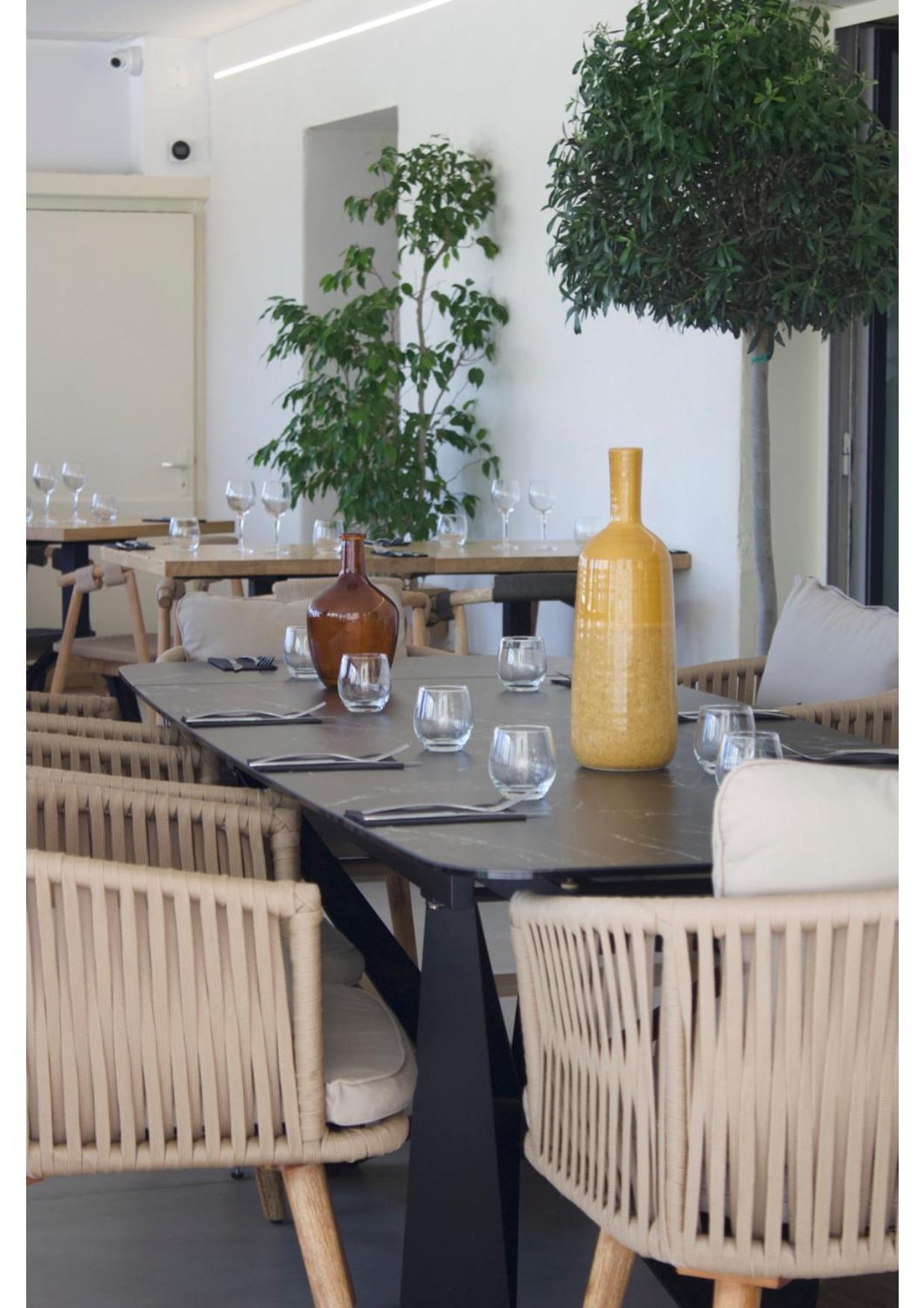 Le Royal Hotel Restaurant بونيفَسْيو المظهر الخارجي الصورة